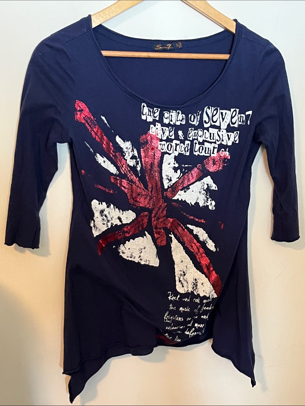 Seven7 Navy Scoop Neck Long Sleeve Top with Red & White Graphic
